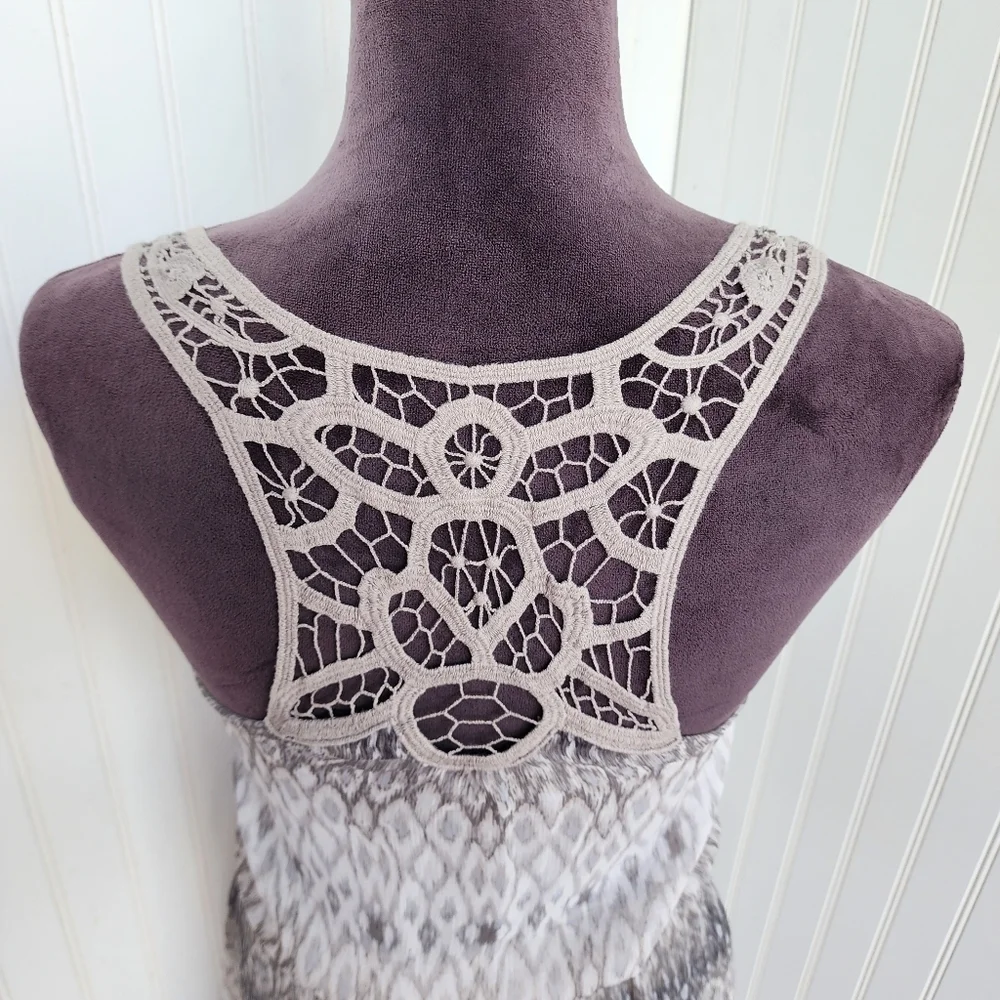 EXPRESS Sleeveless Gray Layered Dress Laced Neckline Elastic Waist Sz XS